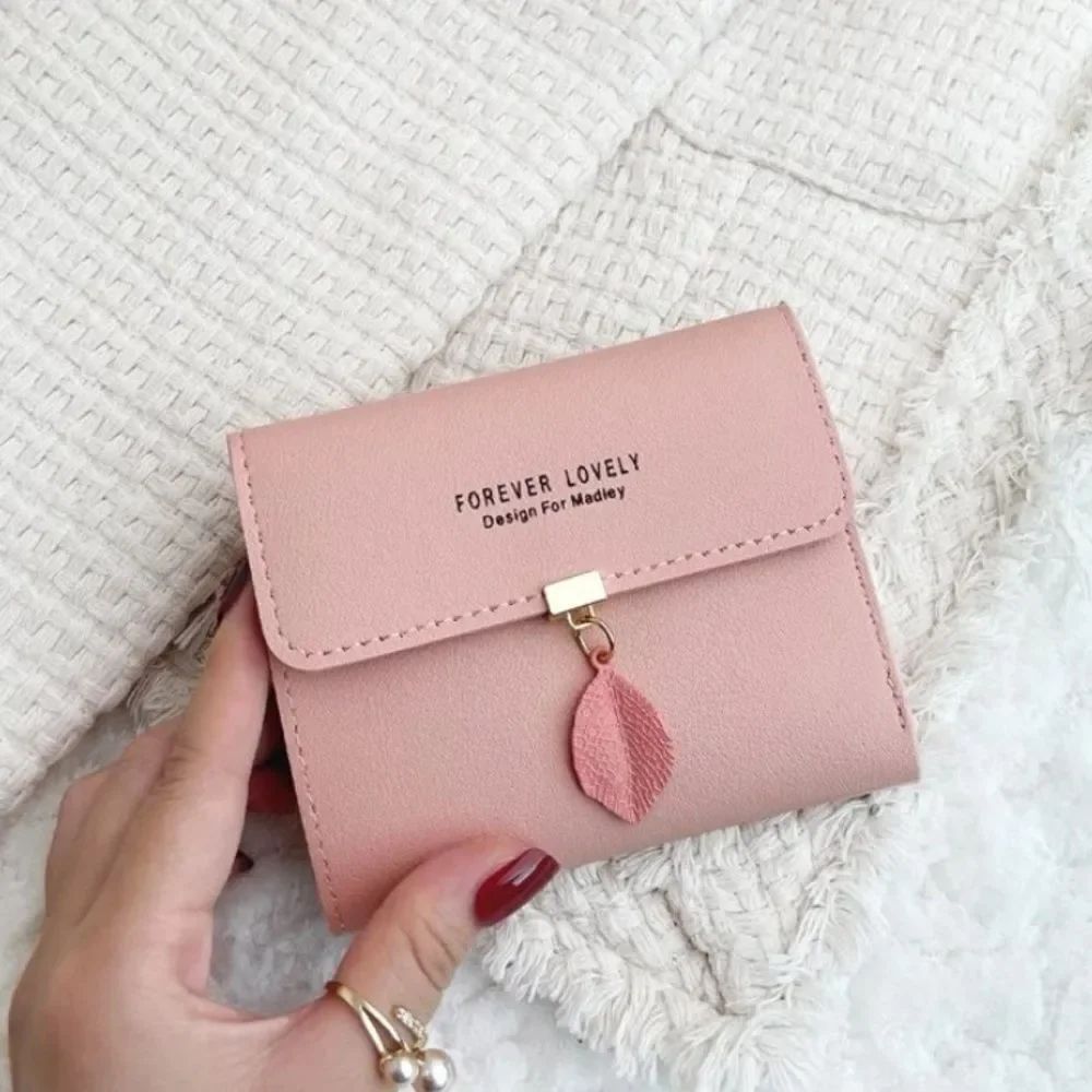 3for$20 NWT Leaf Pendant Letter FashionโSmall Wallet Coin Pocket Bifold Women
